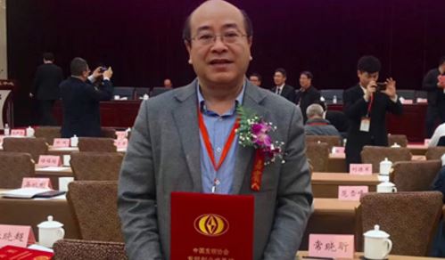 草莓视频下载链接标签厂.jpg